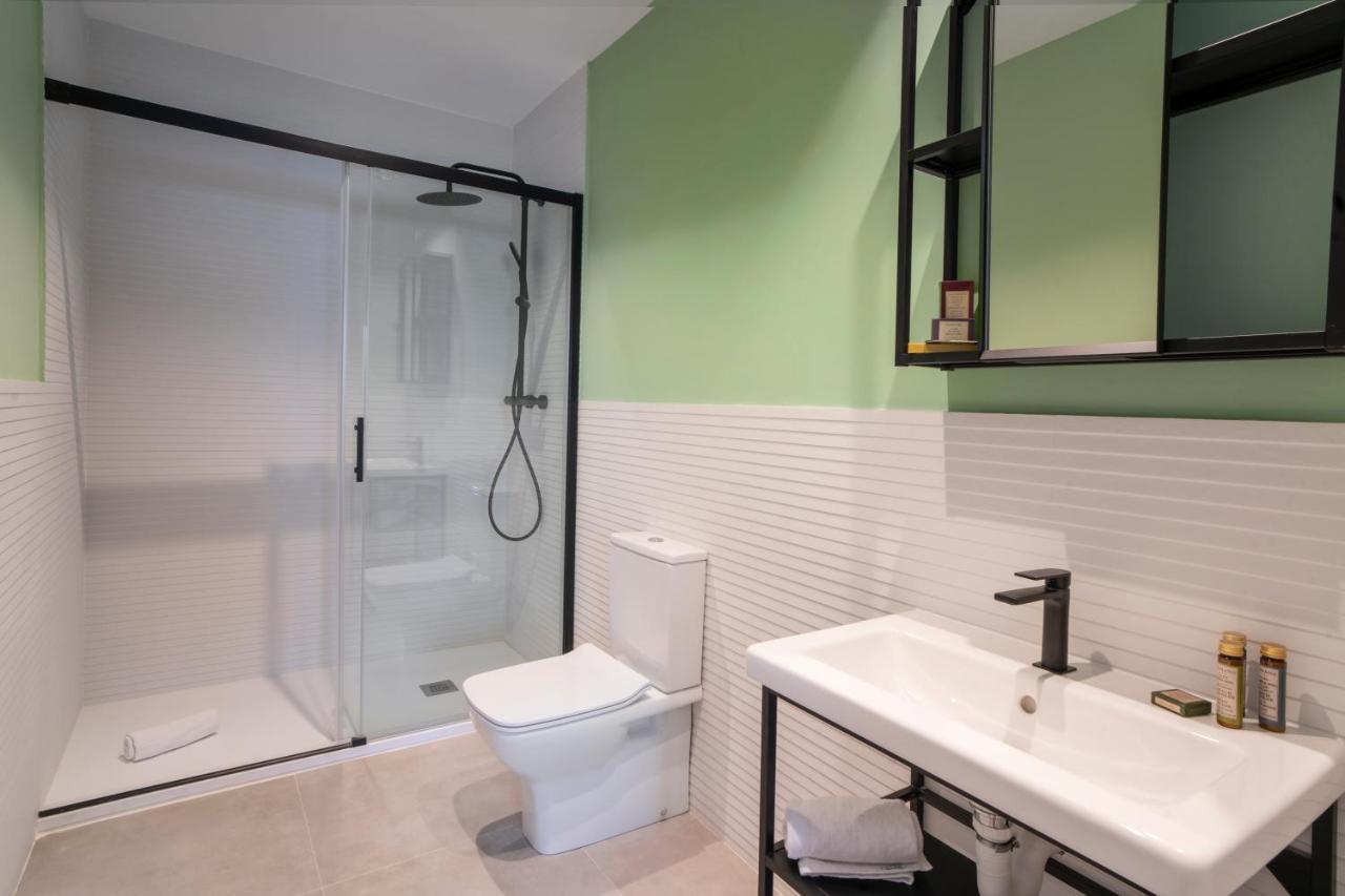 Caliu Apartments Barcelona - Camp Nou L'Hospitalet de Llobregat Bagian luar foto